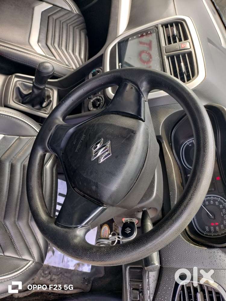Maruti Suzuki Brezza 1.5 Lxi Smart Hybrid, 2022, Petrol