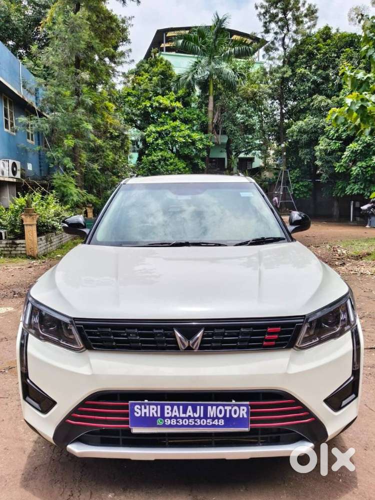 Mahindra Xuv300 W8, 2024, Petrol