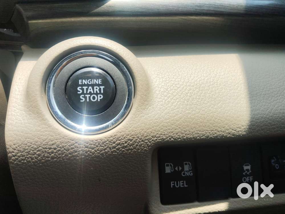 Maruti Suzuki Ertiga Zxi (o) Cng [2022-2023], 2022, Petrol