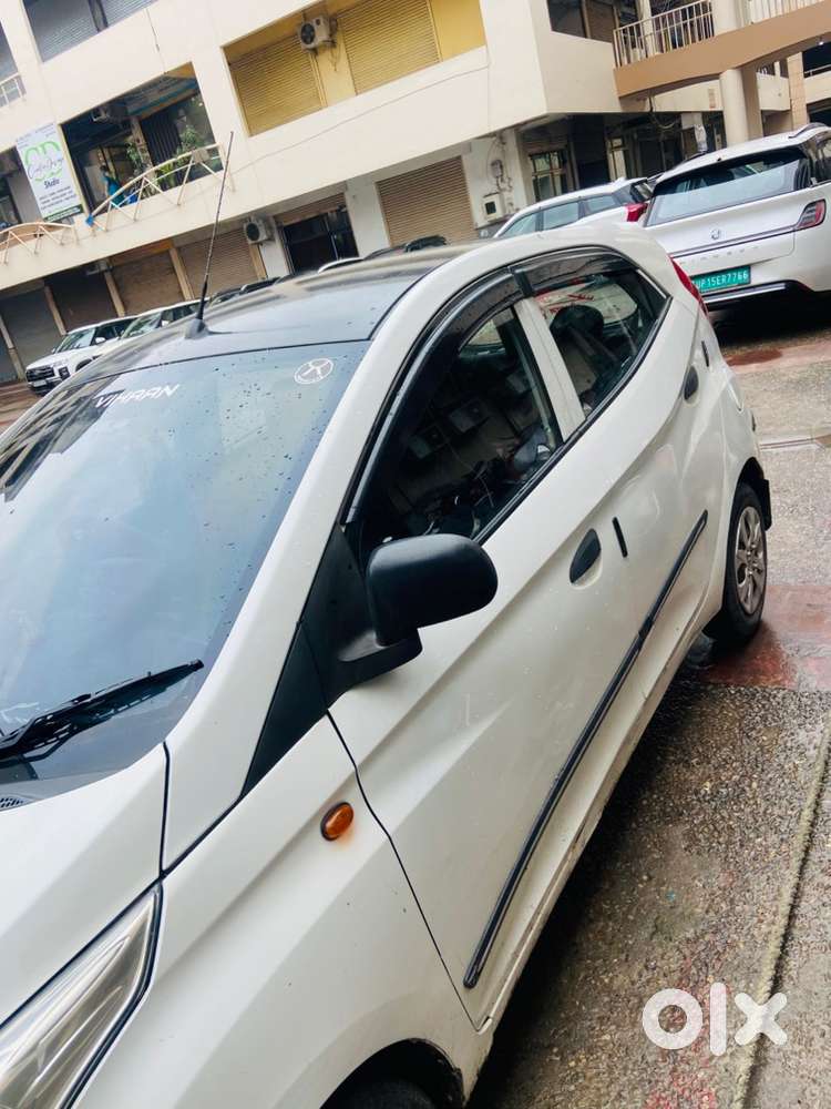 Hyundai Eon Magna+ 2015