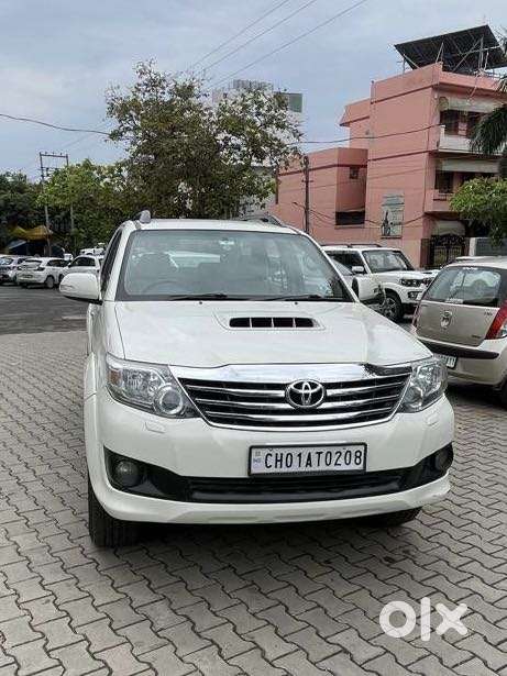 Toyota Fortuner 2011-2016 4x2 At, 2013, Diesel