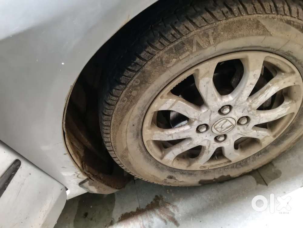 Honda Amaze 2017 Petrol Well Maintained