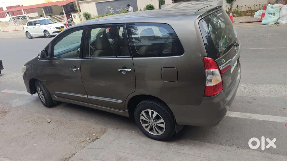 Toyota Innova 2.5 V 7 Str, 2015, Diesel