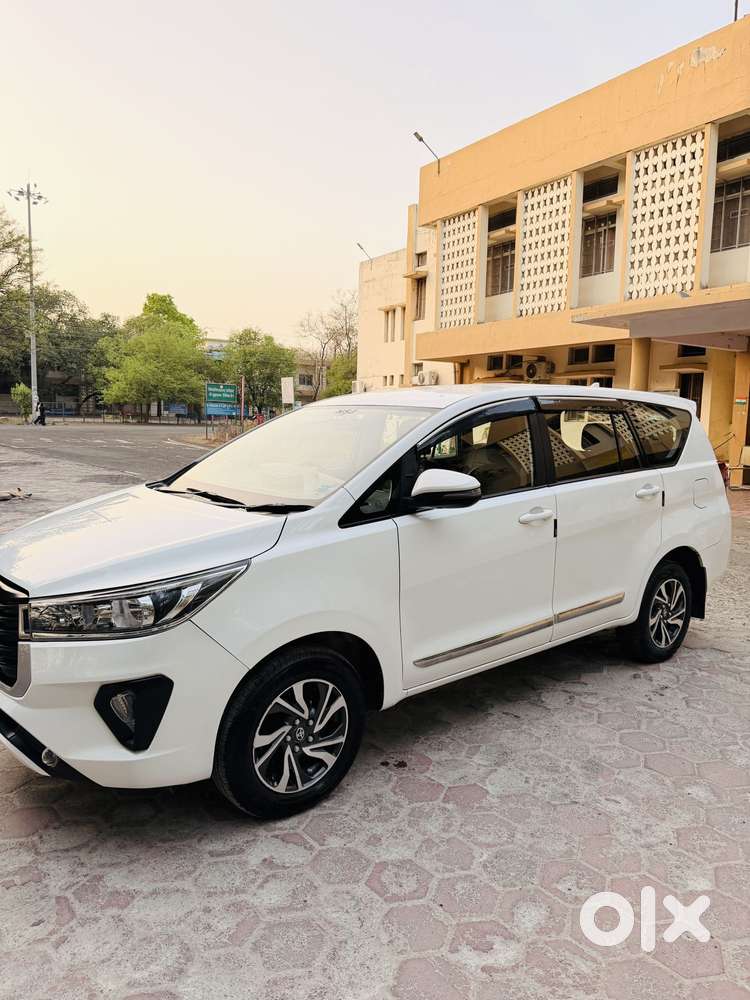 Toyota Innova Crysta 2.4 G Plus Mt 7 Str, 2021, Diesel