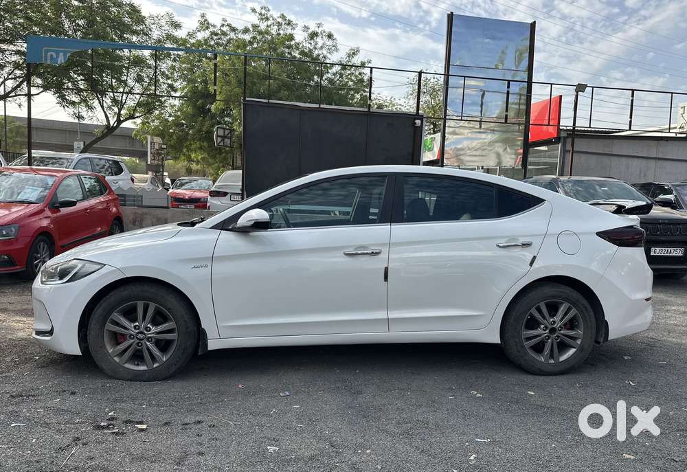 Hyundai Elantra 1.6 Sx Option At, 2017, Diesel