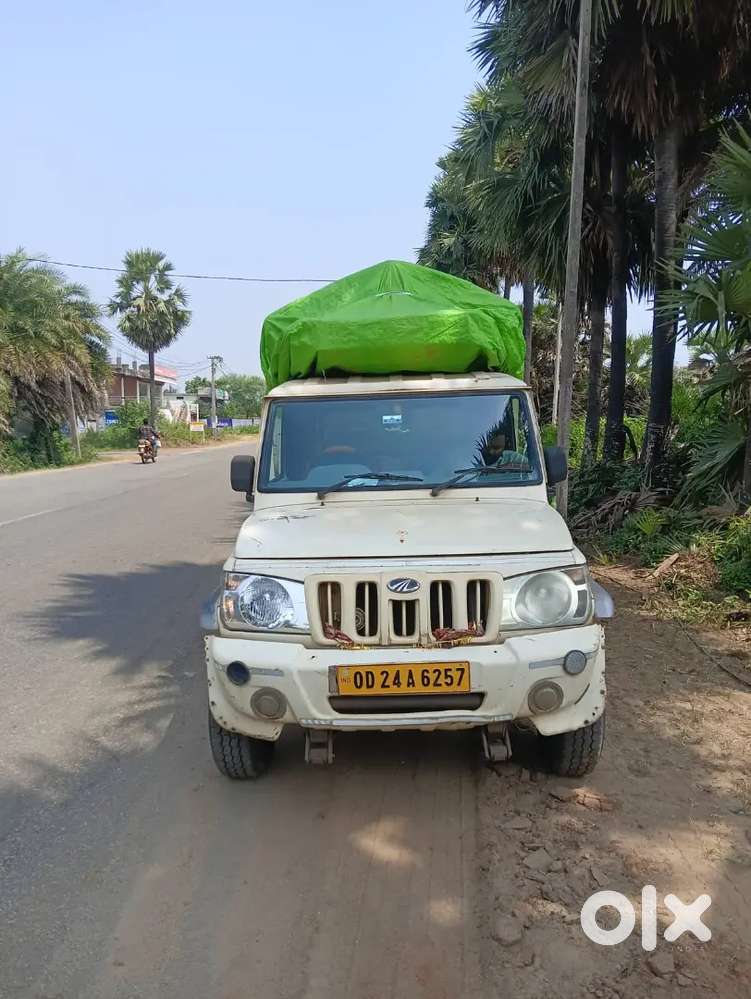 Mahindra Bolero Maxi Truck 2014