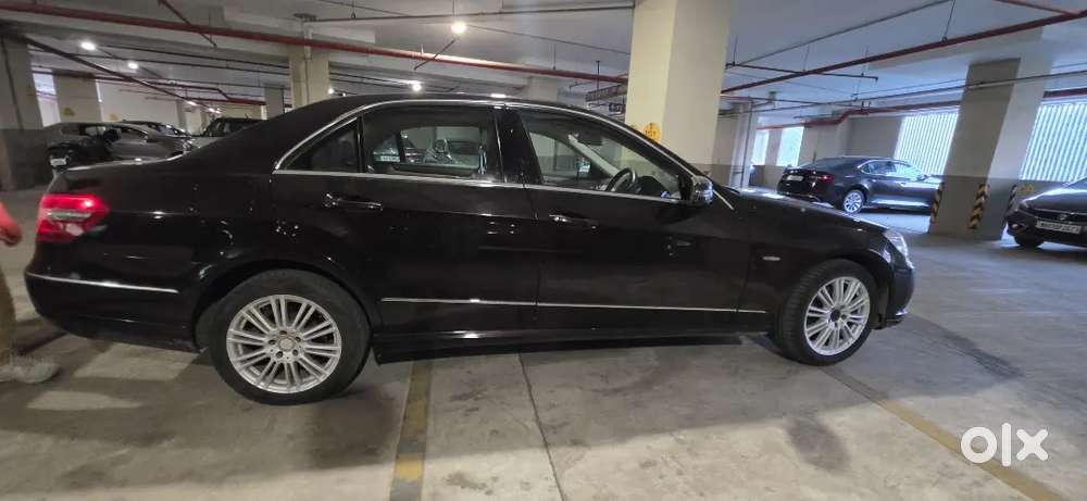 Mercedes-benz E-class 2011