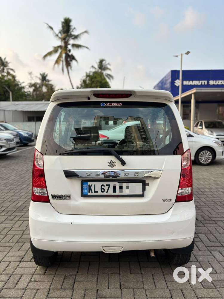 Maruti Suzuki Wagon R Vxi, 2017