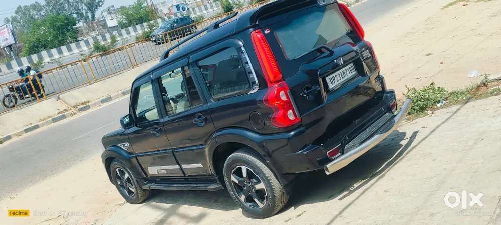 Mahindra Scorpio Classic 2023