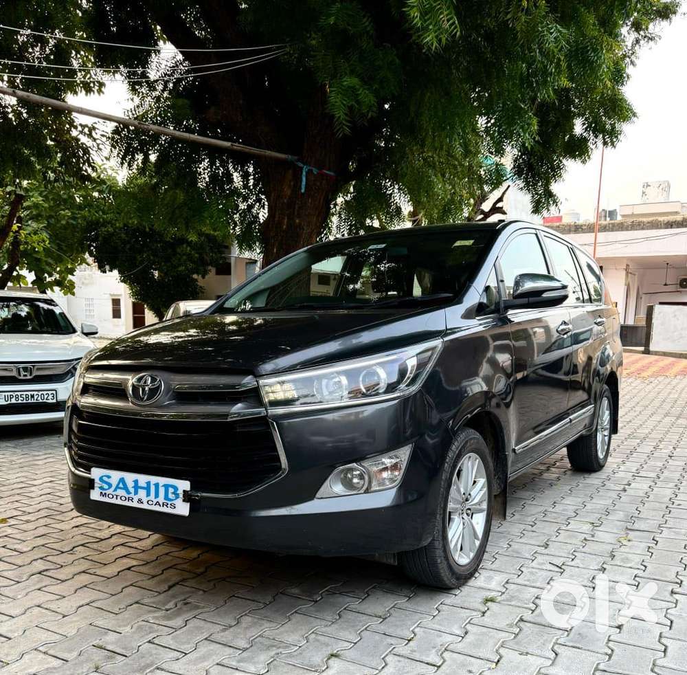 Toyota Innova Crysta 2.8z Automatic, 2017, Diesel