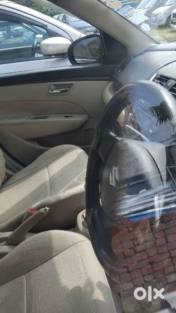 Maruti Suzuki Dzire 1.2 Vxi, 2015, Petrol