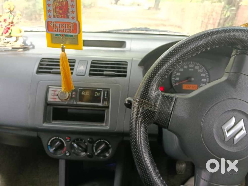 Well Maintained. Serviced Recently. All Original. New Tyres.