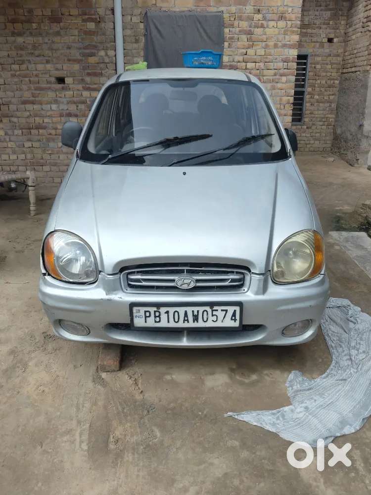 Hyundai Santro Xing Petrol 2002