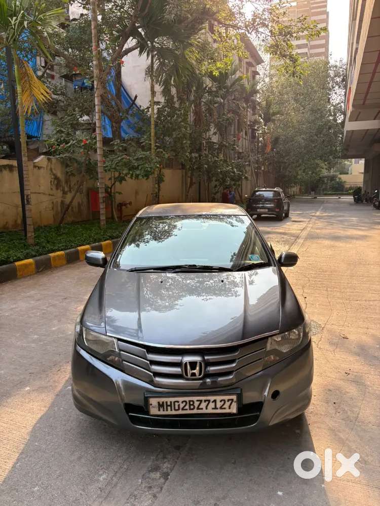 Honda City Petrol 2010 Variant