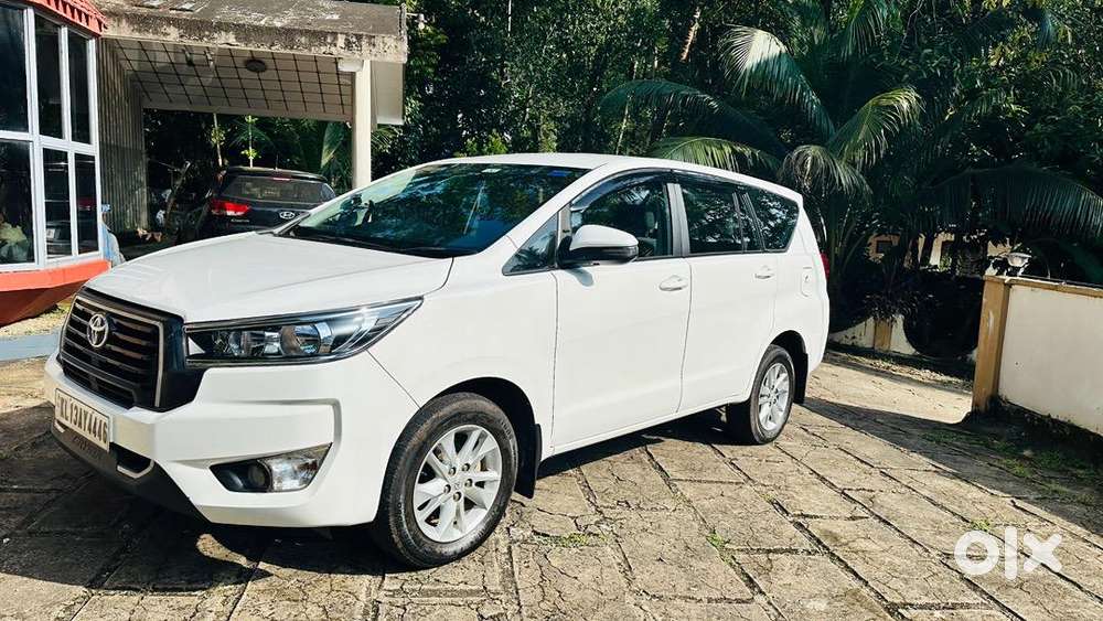 Toyota Innova Crysta 2024 Diesel 35000 Km Driven