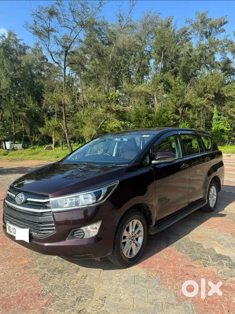 Toyota Innova Crysta 2020 Second