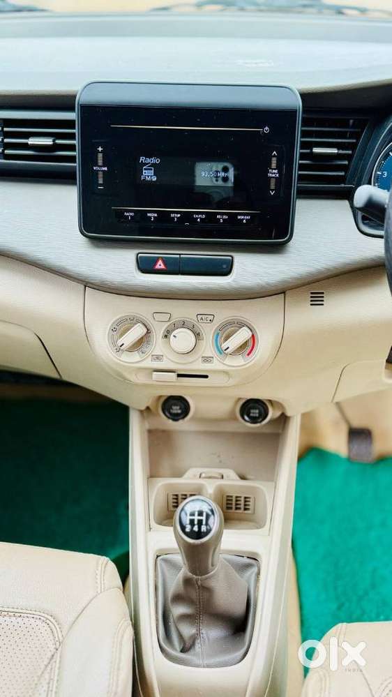 Maruti Suzuki Ertiga 1.5 Vxi, 2021, Petrol
