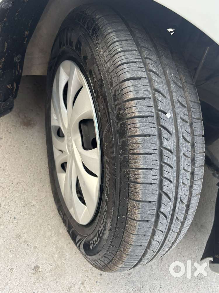 Maruti Suzuki Swift Dzire 1.2 Vxi Bsiv, 2019, Cng & Hybrids