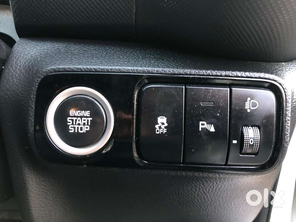 Kia Sonet Gtx Plus Turbo Dct, 2020, Petrol