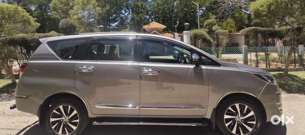 Toyota Innova Crysta 2.4 Z 7 Str, 2024, Diesel