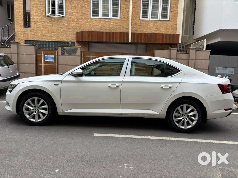 Skoda Superb 2.0 Tsi At L&k, 2017, Petrol
