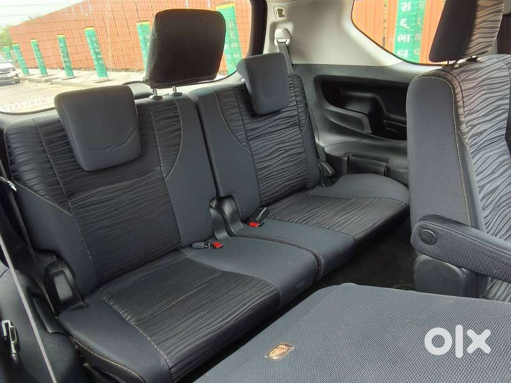 Toyota Innova Crysta 2.4 Vx Mt, 2017, Diesel