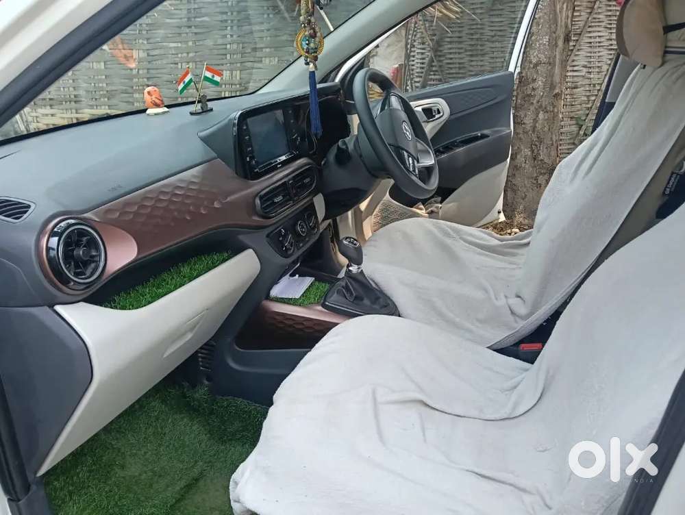 Hyundai Aura Sx 2021garee Par 4 Lakh Tak Loan Ho Jayega