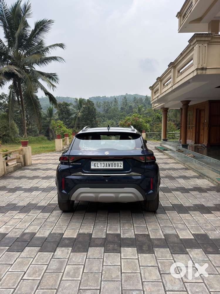 Maruti Suzuki Fronx Sigma 1.2l Mt, 2023, Petrol