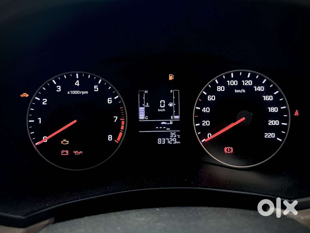 Hyundai I20 Sportz 1.2 Ivt Dual Tone, 2018, Petrol