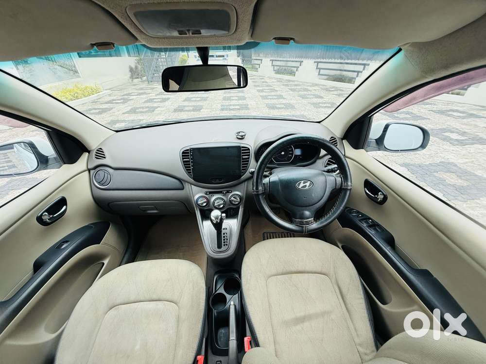 Hyundai I10 Sportz At, 2012, Petrol