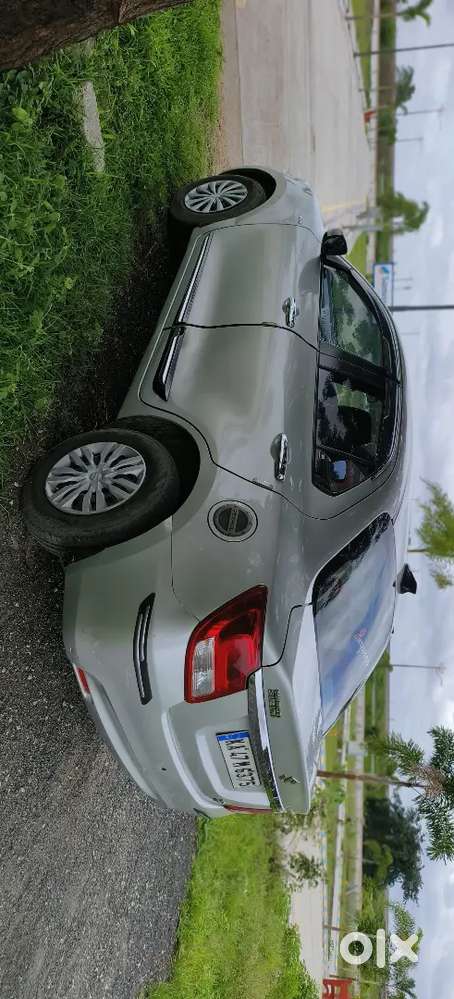 Maruti Suzuki Dzire 1.2 Vxi 2017 Fresh Insurance And 4 New Brandapollo