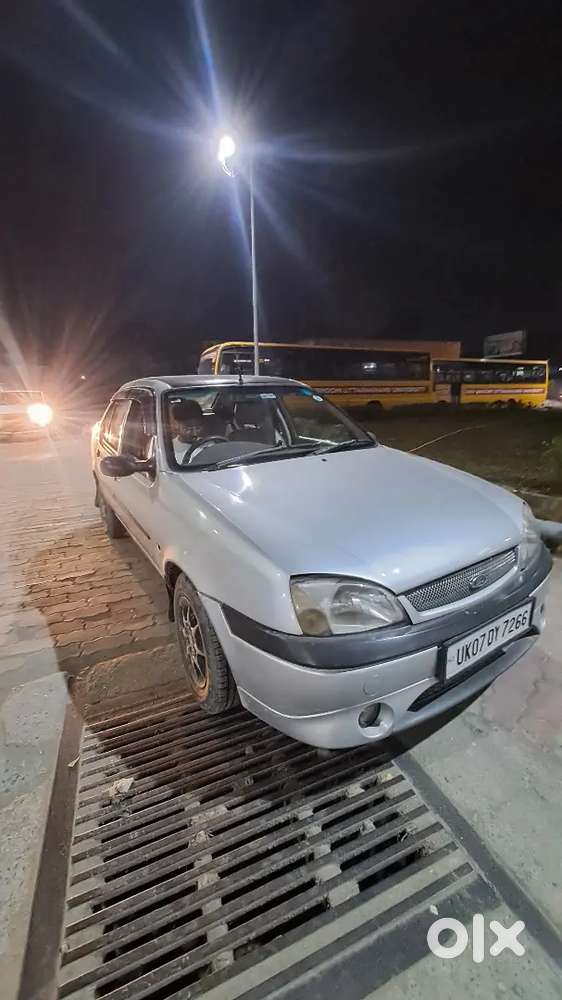 Ford Ikon 1.4 Zxi 2009