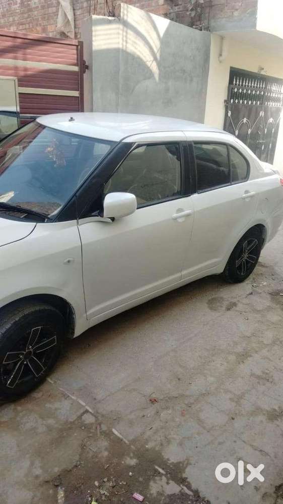 Maruti Suzuki Swift Dzire 2010