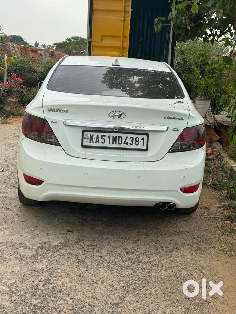 Hyundai Petrol Car 2012