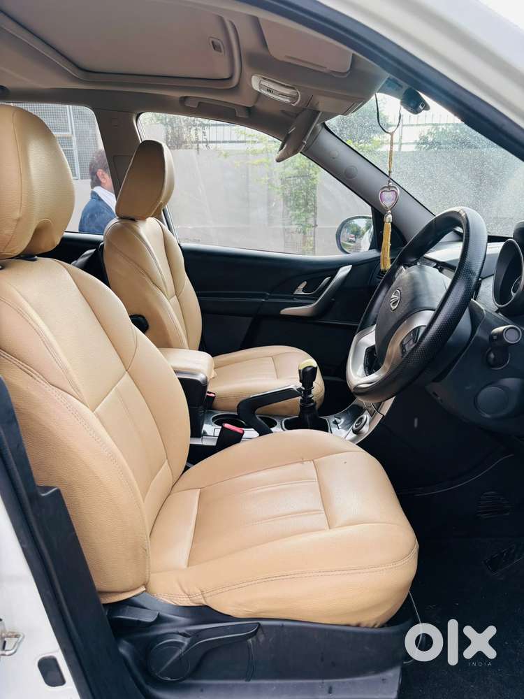 Mahindra Xuv500 W9 1.99, 2019, Diesel