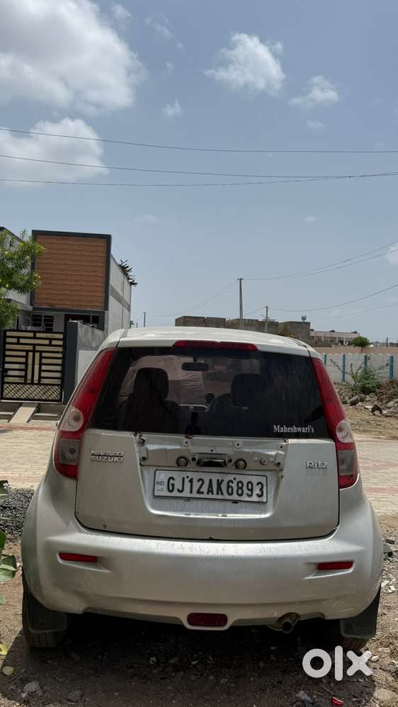 Maruti Suzuki 2011 Manual Petrol