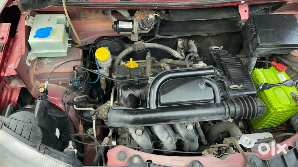 Renault Kwid 2019-ongoing 1.0 Rxt Amt (o), 2017, Petrol