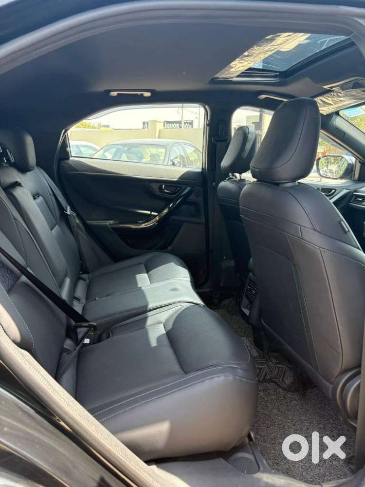 Tata Nexon Fearless 1.2 Revotron Petrol 7dca  Dt, 2024, Petrol