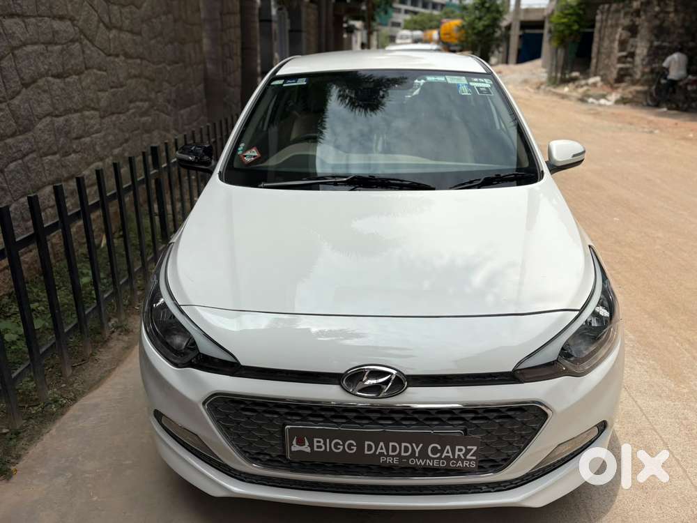 Hyundai I20 Petrol Asta, 2017, Petrol