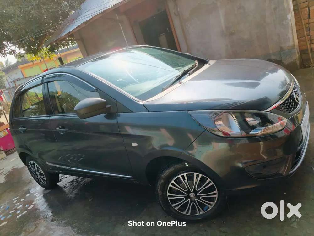 Tata Bolt 2016 Petrol Well Maintained. Very Good Condition.