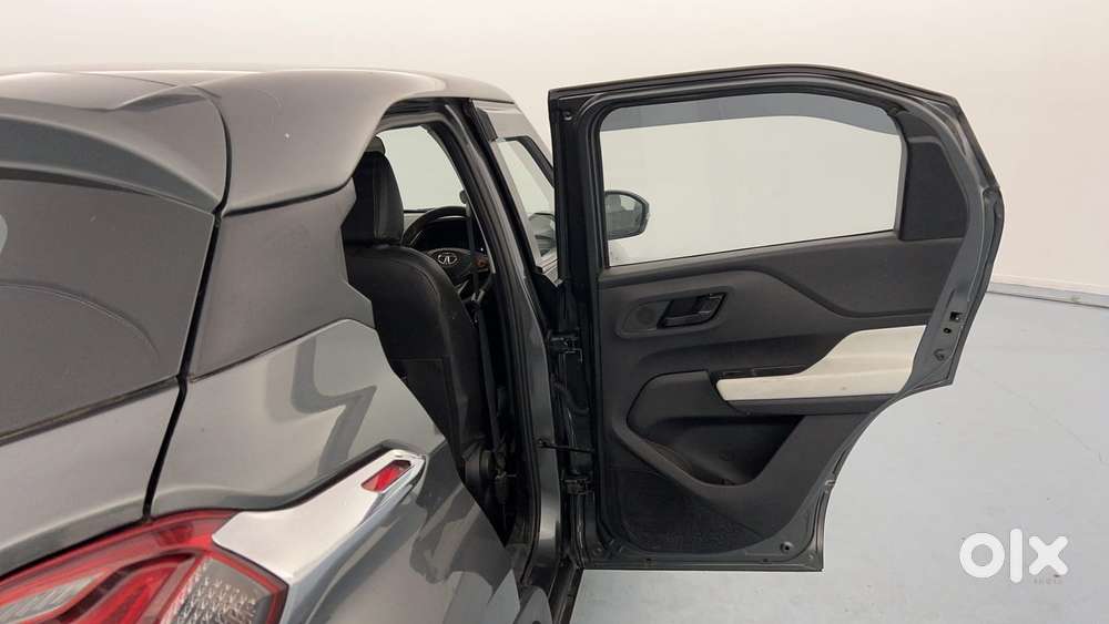 Tata Punch Accomplished Amt, 2023, Petrol
