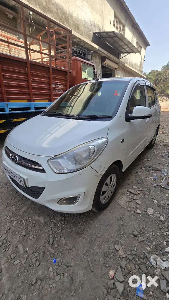 Hyundai I10 Asta Auto Sunroof 2012 Petrol Well Maintained