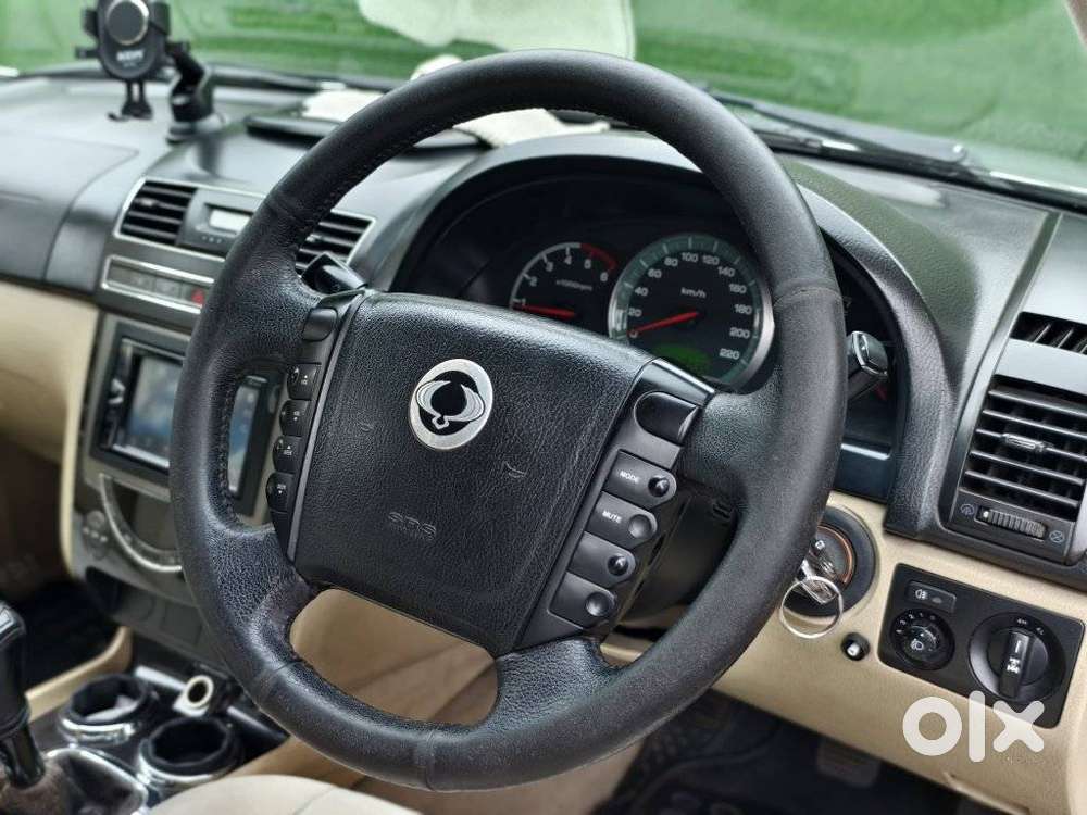 Mahindra Rexton, 2013, Diesel