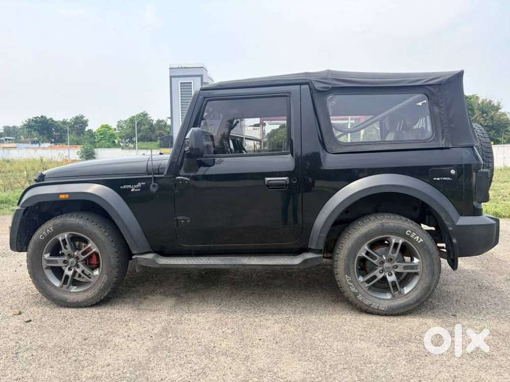 Mahindra Thar, 2021, Petrol