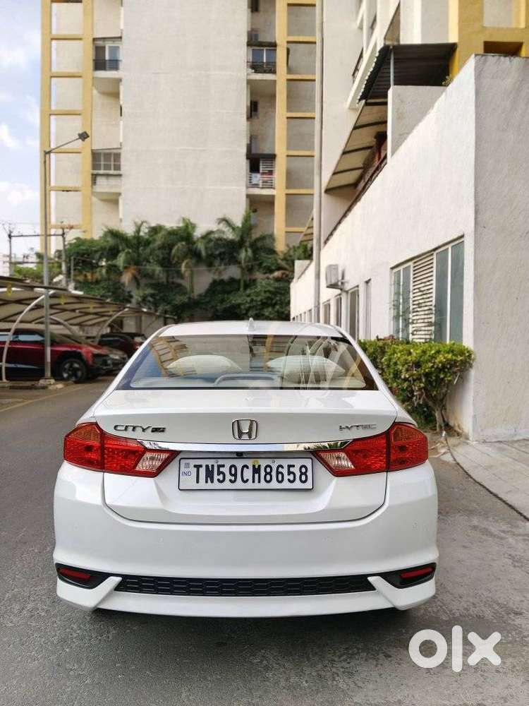 Honda City 1.5 V 5th Gen I-vtec Mt, 2022