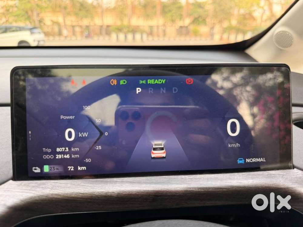 Mg Windsor Ev Essence, 2024, Electric