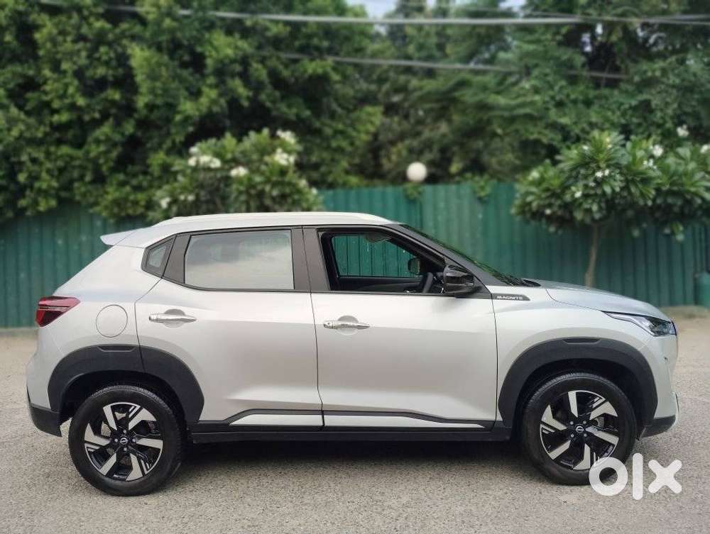 Nissan Magnite N-connecta Mt, 2024, Petrol