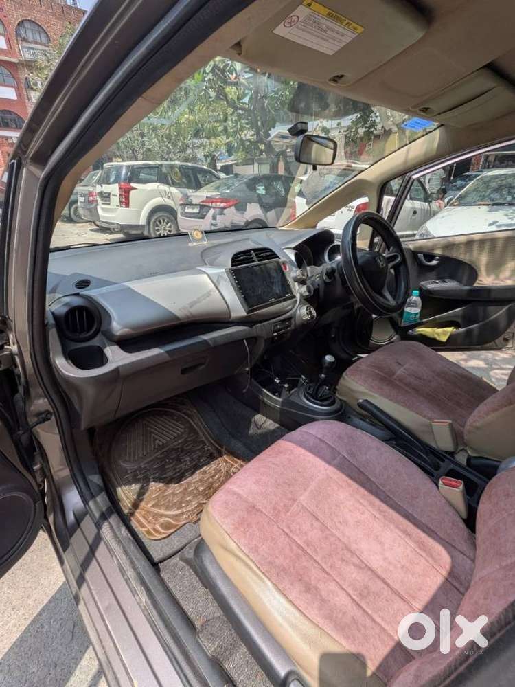 Honda Jazz V Mt Privilege, 2012