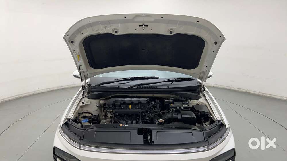 Hyundai Verna 1.5 Sx Petrol Mt, 2024, Petrol