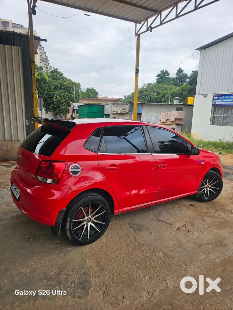 Volkswagen Polo Petrol Manual 2012